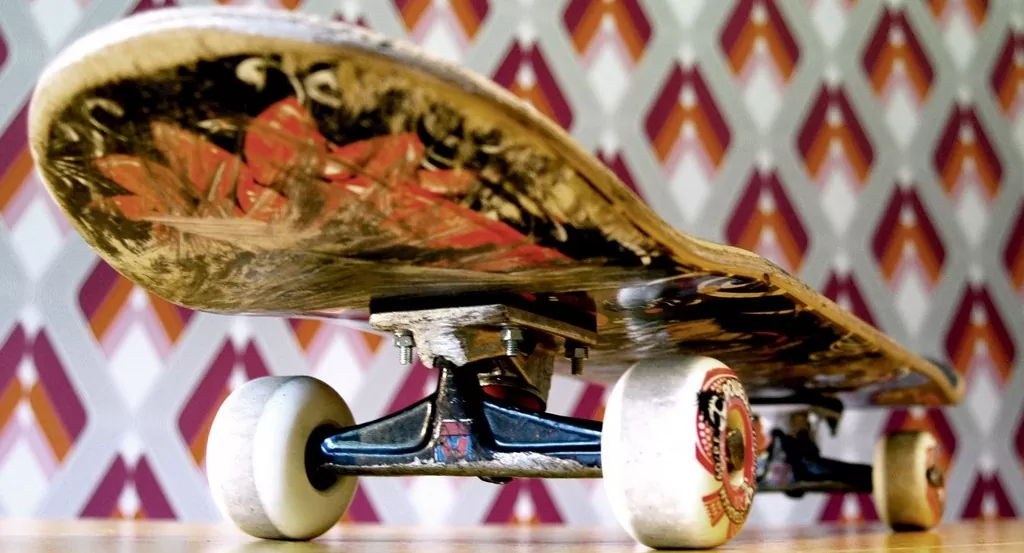 skateboard avec traces d'usures